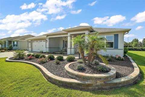 House in Ocala, Florida 2 bedrooms, 194.82 sq.m. № 1677057 - photo 3