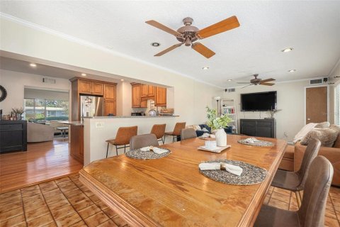 Casa en alquiler en Tampa, Florida, 3 dormitorios, 144.74 m2 № 1856120 - foto 11