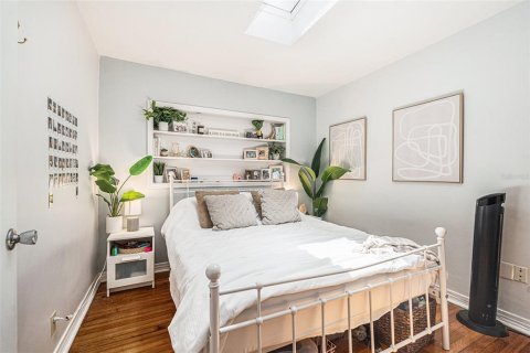 Casa en alquiler en Tampa, Florida, 3 dormitorios, 144.74 m2 № 1856120 - foto 19