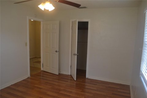 House in Lakeland, Florida 4 bedrooms, 152.36 sq.m. № 1602406 - photo 22