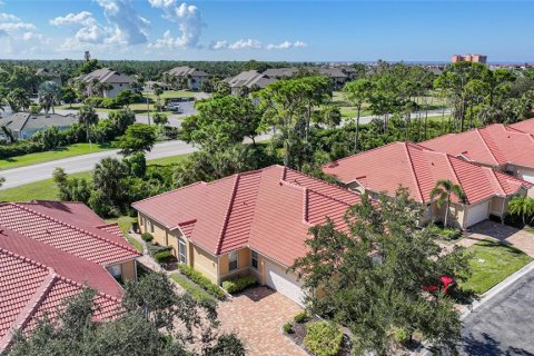 Villa ou maison à vendre à Punta Gorda, Floride: 2 chambres, 124.58 m2 № 2224452 - photo 24