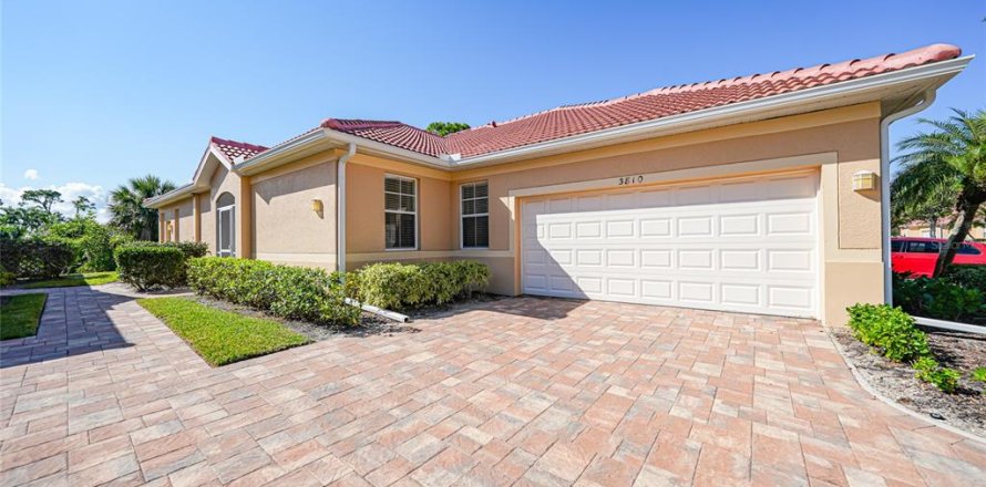 Villa ou maison à Punta Gorda, Floride 2 chambres, 124.58 m2 № 2224452