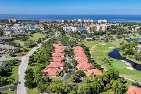 Villa ou maison à vendre à Punta Gorda, Floride: 2 chambres, 124.58 m2 № 2224452 - photo 28