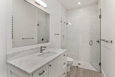 Купить виллу или дом в Уиндермир, Флорида 10 комнат, 433.39м2, № 1771200 - фото 29