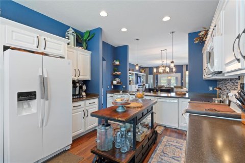 Купить виллу или дом в Тарпон-Спрингс, Флорида 10 комнат, 163.32м2, № 1905640 - фото 11