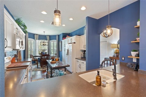 Купить виллу или дом в Тарпон-Спрингс, Флорида 10 комнат, 163.32м2, № 1905640 - фото 21