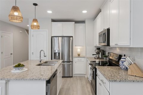 Adosado en venta en Oviedo, Florida, 3 dormitorios, 128.58 m2 № 2280193 - foto 8