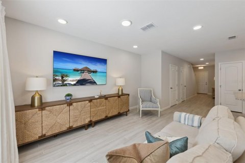 Adosado en venta en Oviedo, Florida, 3 dormitorios, 128.58 m2 № 2280193 - foto 5