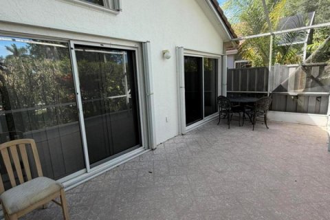 House in Boynton Beach, Florida 3 bedrooms, 203.18 sq.m. № 2147187 - photo 26