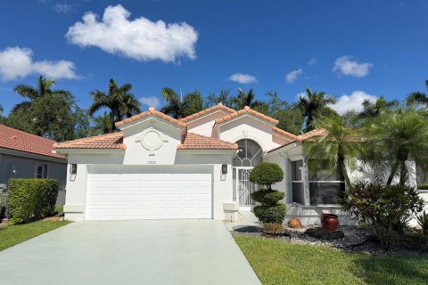 House in Boynton Beach, Florida 3 bedrooms, 203.18 sq.m. № 2147187