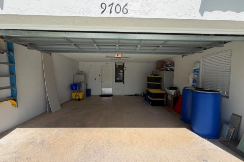 House in Boynton Beach, Florida 3 bedrooms, 203.18 sq.m. № 2147187 - photo 23