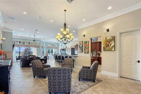 House in Four Corners, Florida 5 bedrooms, 470.18 sq.m. № 2138993 - photo 26