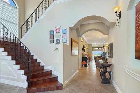 House in Four Corners, Florida 5 bedrooms, 470.18 sq.m. № 2138993 - photo 13