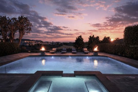 House in Four Corners, Florida 5 bedrooms, 470.18 sq.m. № 2138993 - photo 4