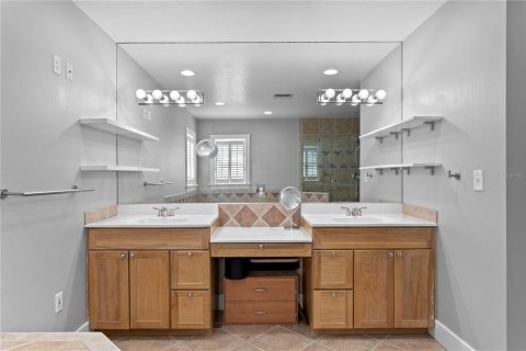 Villa ou maison à vendre à Saint Petersburg, Floride: 5 chambres, 285.49 m2 № 2399521 - photo 29