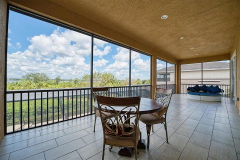 House in Bradenton, Florida 3 bedrooms, 353.49 sq.m. № 1392698 - photo 22