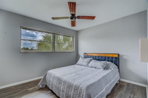 Condo in Clearwater, Florida, 2 bedrooms  № 1687252 - photo 24