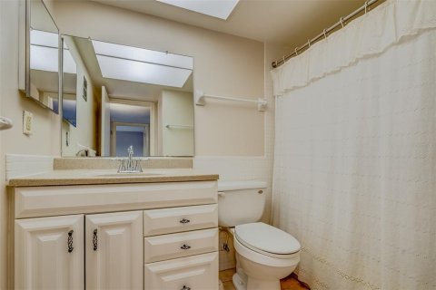 Condo in Clearwater, Florida, 2 bedrooms  № 1687252 - photo 22