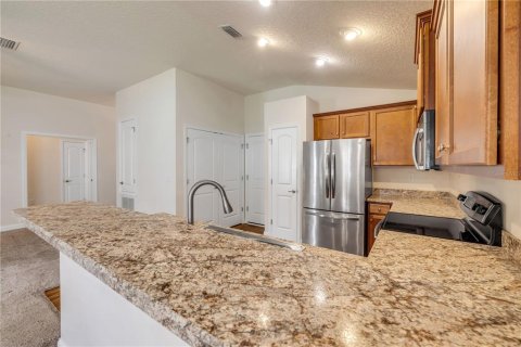 House in Edgewater, Florida 3 bedrooms, 124.86 sq.m. № 1894066 - photo 15