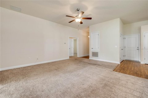 House in Edgewater, Florida 3 bedrooms, 124.86 sq.m. № 1894066 - photo 30