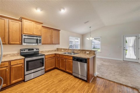House in Edgewater, Florida 3 bedrooms, 124.86 sq.m. № 1894066 - photo 16