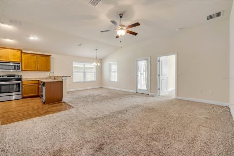 House in Edgewater, Florida 3 bedrooms, 124.86 sq.m. № 1894066 - photo 19