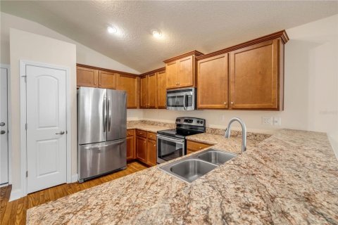 House in Edgewater, Florida 3 bedrooms, 124.86 sq.m. № 1894066 - photo 11