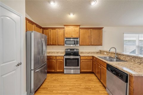 House in Edgewater, Florida 3 bedrooms, 124.86 sq.m. № 1894066 - photo 3