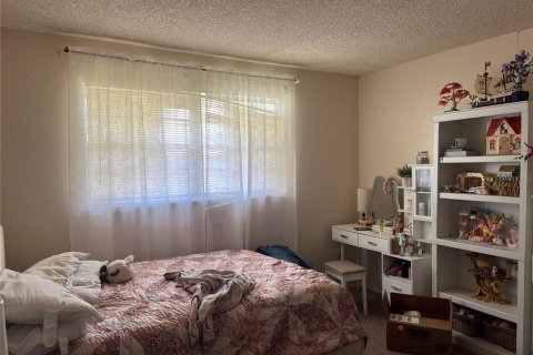 Condo in Orlando, Florida, 2 bedrooms  № 2396381 - photo 8
