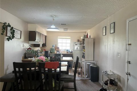 Condo in Orlando, Florida, 2 bedrooms  № 2396381 - photo 5
