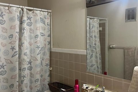 Condo in Orlando, Florida, 2 bedrooms  № 2396381 - photo 7