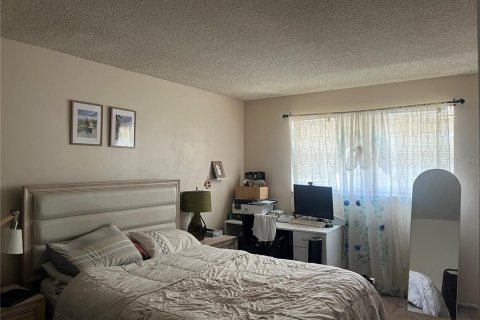 Condo in Orlando, Florida, 2 bedrooms  № 2396381 - photo 9