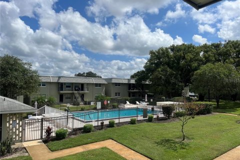 Condo in Orlando, Florida, 2 bedrooms  № 2396381 - photo 11