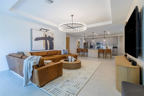 Casa en venta en Davenport, Florida, 4 dormitorios, 269.97 m2 № 2135055 - foto 15