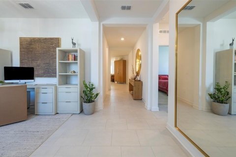 Casa en venta en Davenport, Florida, 4 dormitorios, 269.97 m2 № 2135055 - foto 6