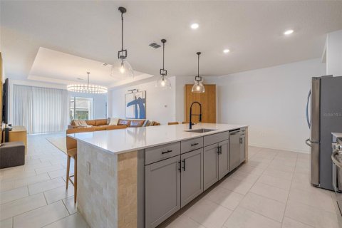 Casa en venta en Davenport, Florida, 4 dormitorios, 269.97 m2 № 2135055 - foto 21