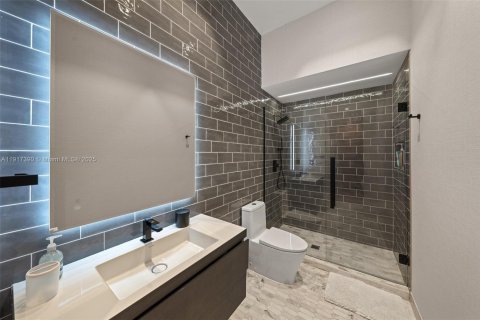 Villa ou maison à vendre à Hollywood, Floride: 4 chambres, 336.49 m2 № 1974713 - photo 18