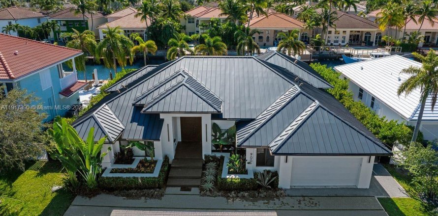 Villa ou maison à Hollywood, Floride 4 chambres, 336.49 m2 № 1974713