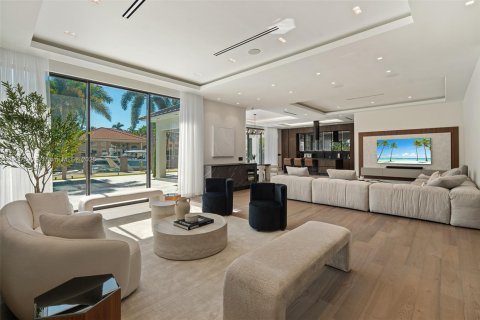 Villa ou maison à vendre à Hollywood, Floride: 4 chambres, 336.49 m2 № 1974713 - photo 15