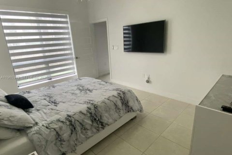 Copropriété à louer à Doral, Floride: 3 chambres, 104.89 m2 № 2027164 - photo 6