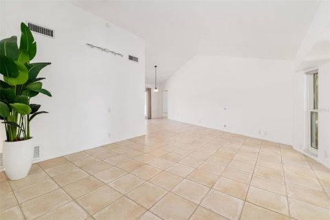 Villa ou maison à vendre à Sarasota, Floride: 3 chambres, 230.03 m2 № 2427374 - photo 16