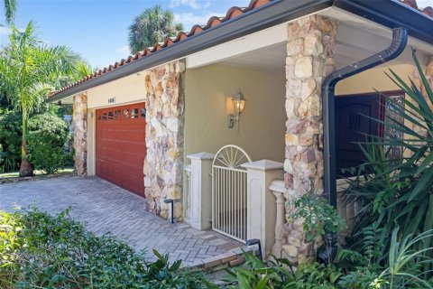 Villa ou maison à vendre à Sarasota, Floride: 3 chambres, 230.03 m2 № 2427374 - photo 4