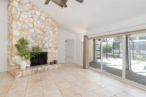 Villa ou maison à vendre à Sarasota, Floride: 3 chambres, 230.03 m2 № 2427374 - photo 9