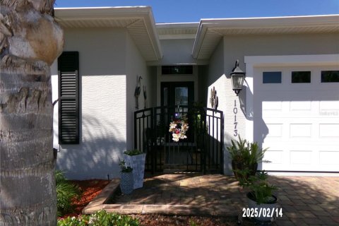 Villa ou maison à vendre à Oxford, Floride: 3 chambres, 183.02 m2 № 1530710 - photo 2