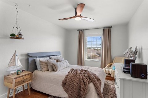 Casa en venta en Winter Haven, Florida, 5 dormitorios, 260.59 m2 № 1898850 - foto 24