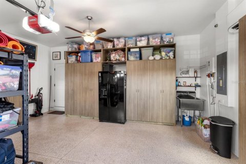 Casa en venta en Winter Haven, Florida, 5 dormitorios, 260.59 m2 № 1898850 - foto 28