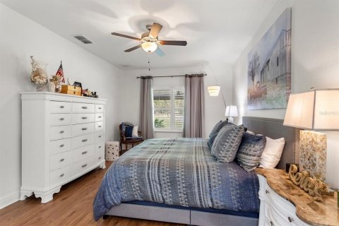 Casa en venta en Winter Haven, Florida, 5 dormitorios, 260.59 m2 № 1898850 - foto 12