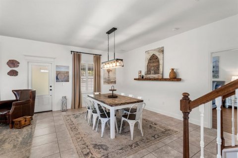 Casa en venta en Winter Haven, Florida, 5 dormitorios, 260.59 m2 № 1898850 - foto 3