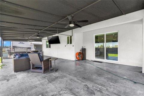 Casa en alquiler en Homestead, Florida, 4 dormitorios, 156.73 m2 № 2058183 - foto 27