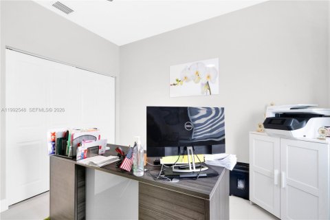 Casa en alquiler en Homestead, Florida, 4 dormitorios, 156.73 m2 № 2058183 - foto 15